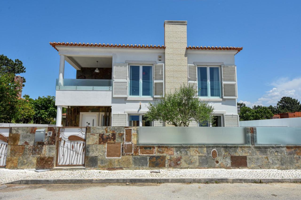 Aroeira Villa With Heated Pool By Golf Course, Beach And Lisbon Exterior foto
